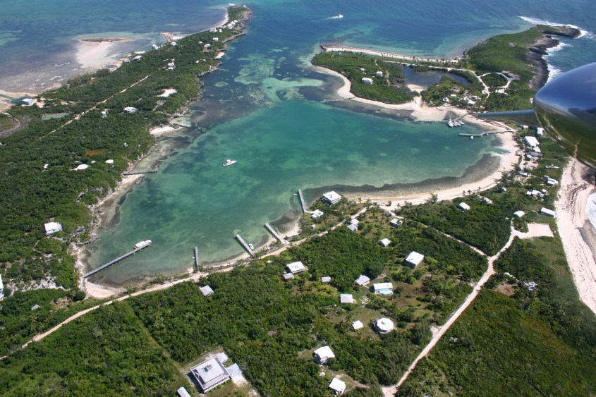 Little Harbour, Abaco Bahamas - Aerial View (π Rolling Harbour)