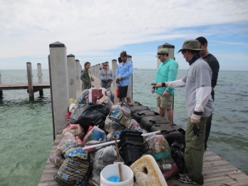 2014_CCC_530 pounds of marine debris