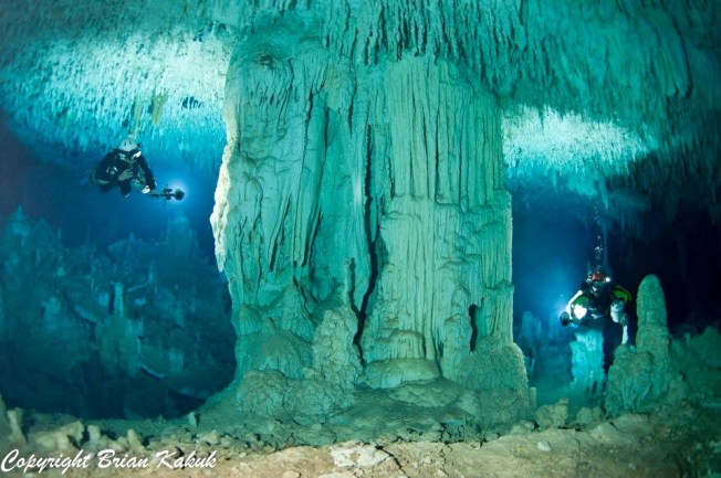 Dan's Cave, Abaco (©Brian Kakuk)