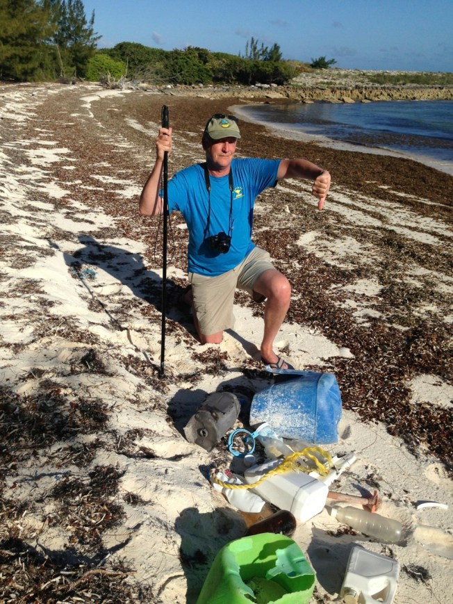 RH & trash, Guinea Schooner Bay